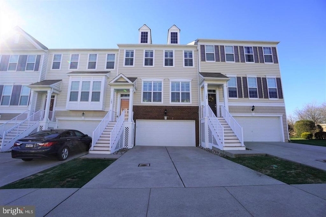 102 Bishop Drive - Photo 1