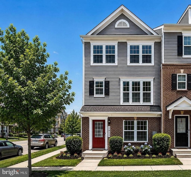2922 Pinebrook Road - Photo 1