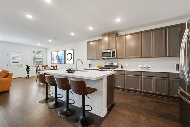 1003 Sandra Ann Way - Photo 1