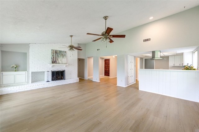 10523 Towne Square Road - Photo 1