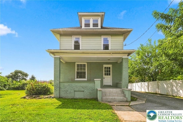 4120 Easton Avenue - Photo 1