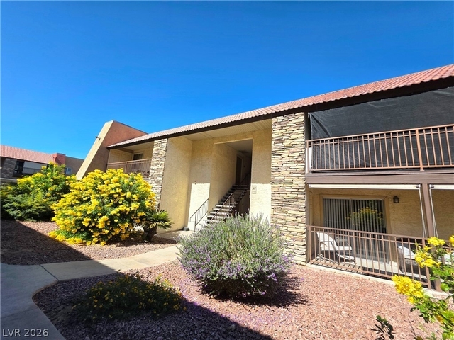 4470 Sandy River Drive - Photo 1