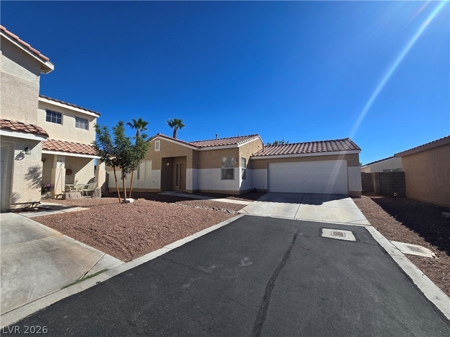 7905 Smokey Ridge Court - Photo 1