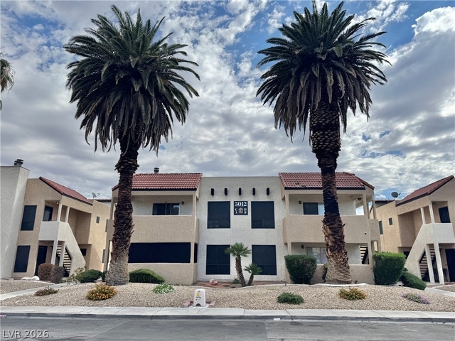 5012 Newport Cove Drive - Photo 1