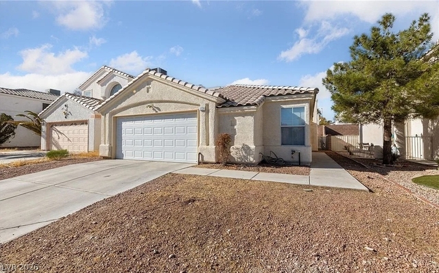 1729 Villa Vista Way - Photo 1