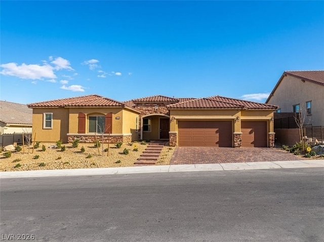 10077 Mountain Foothills Avenu - Photo 1