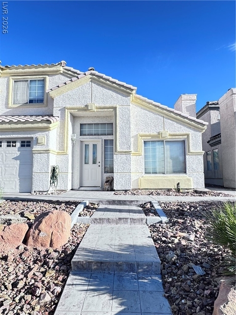 7842 W Gilmore Avenue - Photo 1
