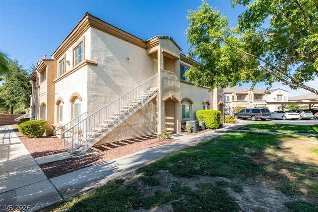 3400 Cabana Drive - Photo 1