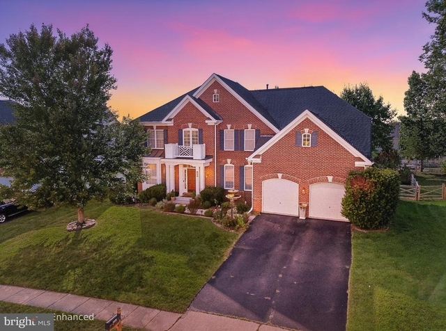 9282 Rainbow Falls Drive - Photo 1