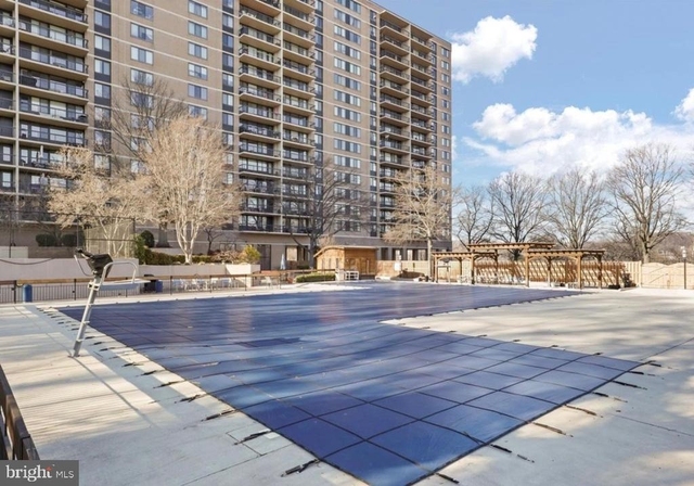 5500 Holmes Run Pkwy Parkway - Photo 1
