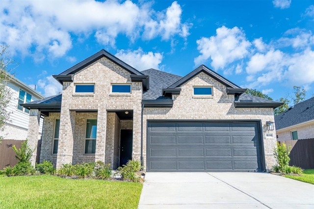18110 Velaris Way - Photo 1