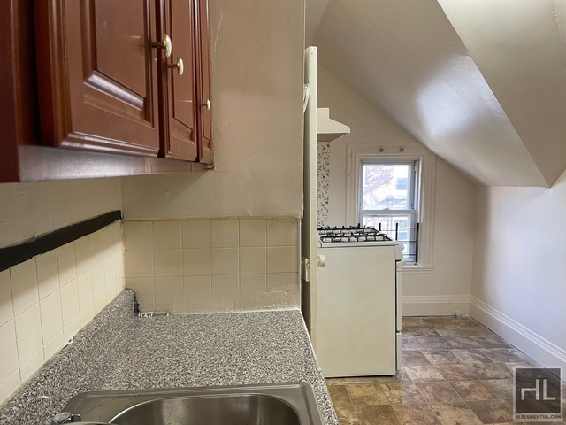 739 East 5 Street - Photo 1