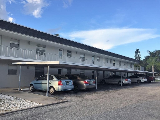 2955 Beneva Road - Photo 1