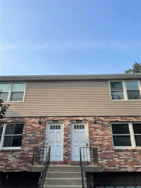 608 Broadhead Ave - Photo 1
