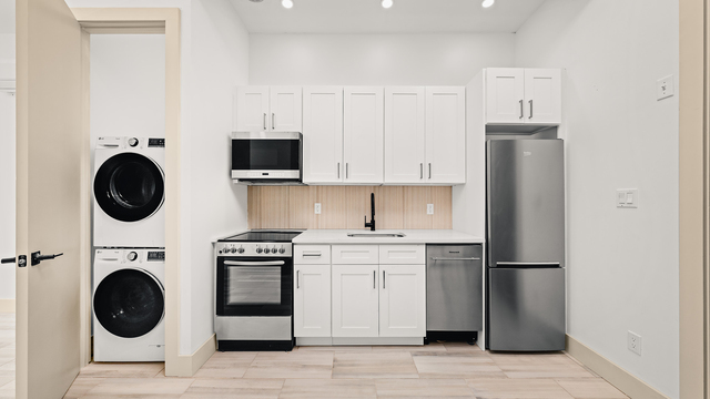 1482 Brooklyn Ave 11210 - Photo 1