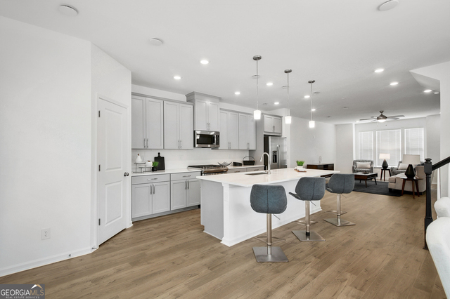 1576 Halstead Place - Photo 1