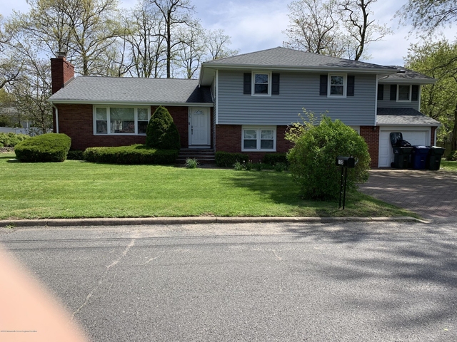 135 Ampere Avenue - Photo 1