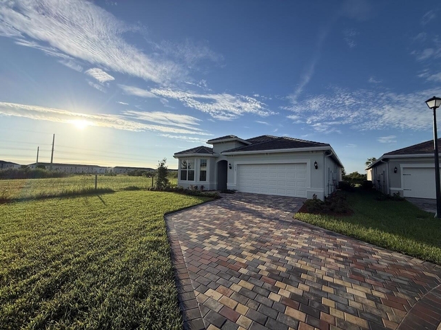 13663 Sw Vermillion Circle - Photo 1