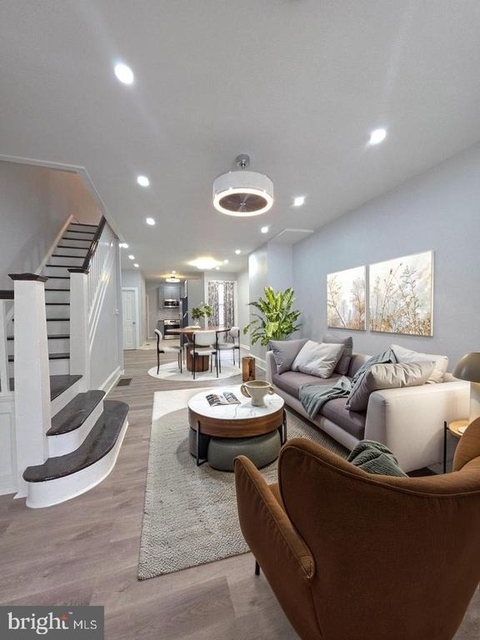 5966 Trinity Street - Photo 1