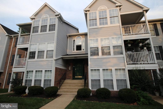 1002 Jessicas Court - Photo 1