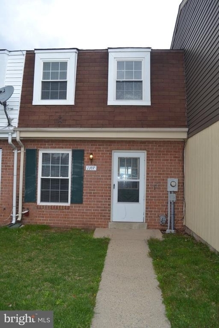 1107 Providence Court - Photo 1