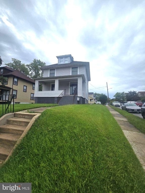 2911 E Northern Parkway - Photo 1