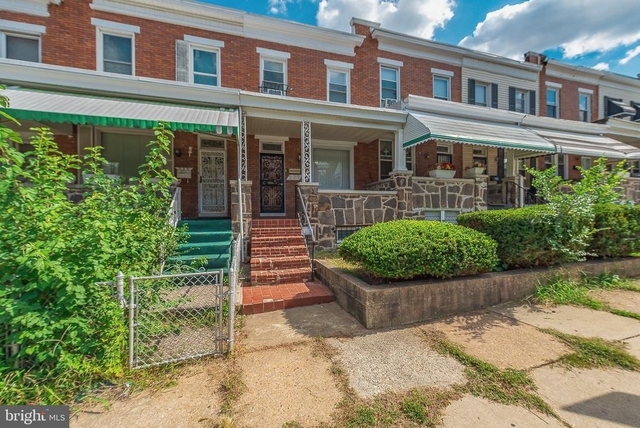 227 N Monastery Avenue - Photo 1