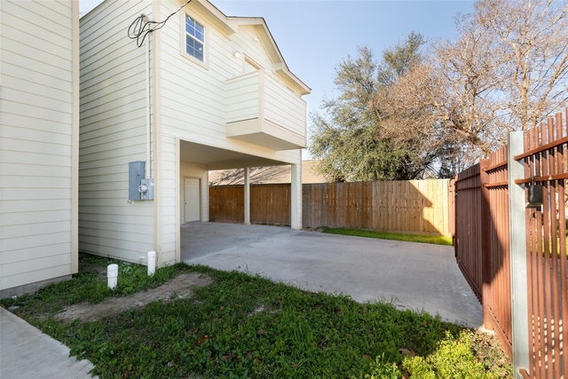 7750 Avenue J - Photo 1