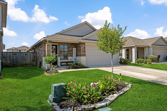 21214 Alder Oaks Drive - Photo 1