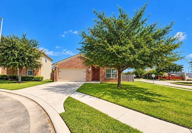 6902 Iris Court - Photo 1