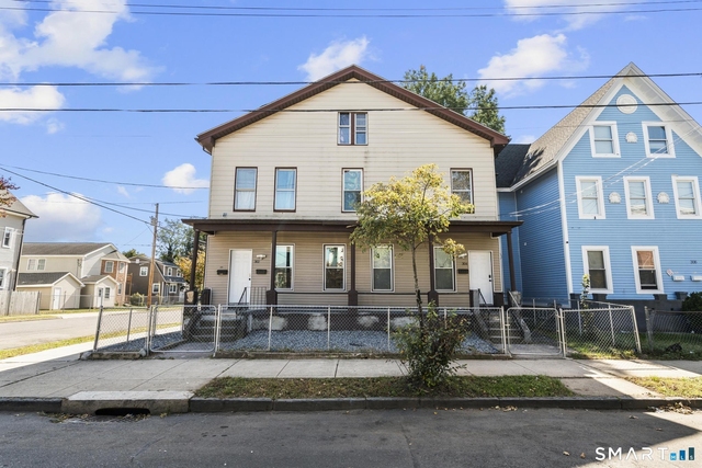 302 Exchange Street - Photo 1