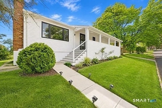 17 Hazel Street - Photo 1