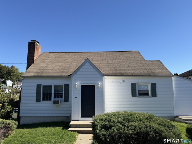 67 Belmont Circle - Photo 1