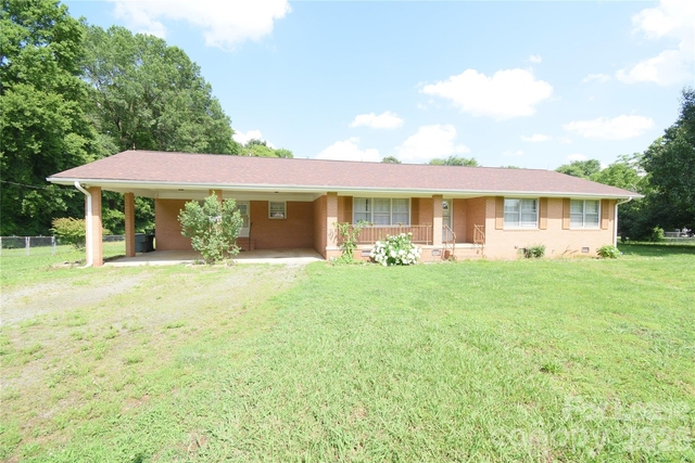 4099 Shenandoah Drive Sw - Photo 1