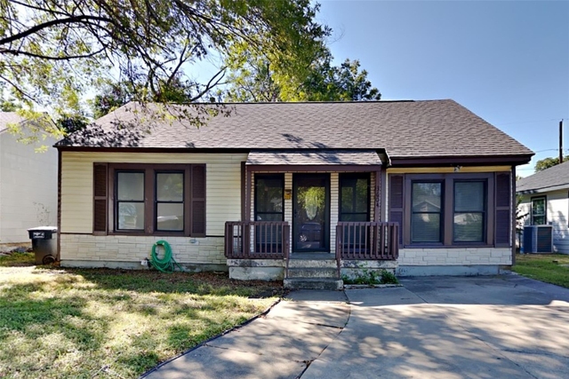 3604 Baldwin Avenue - Photo 1