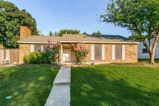 204 Timber Ridge Lane - Photo 1