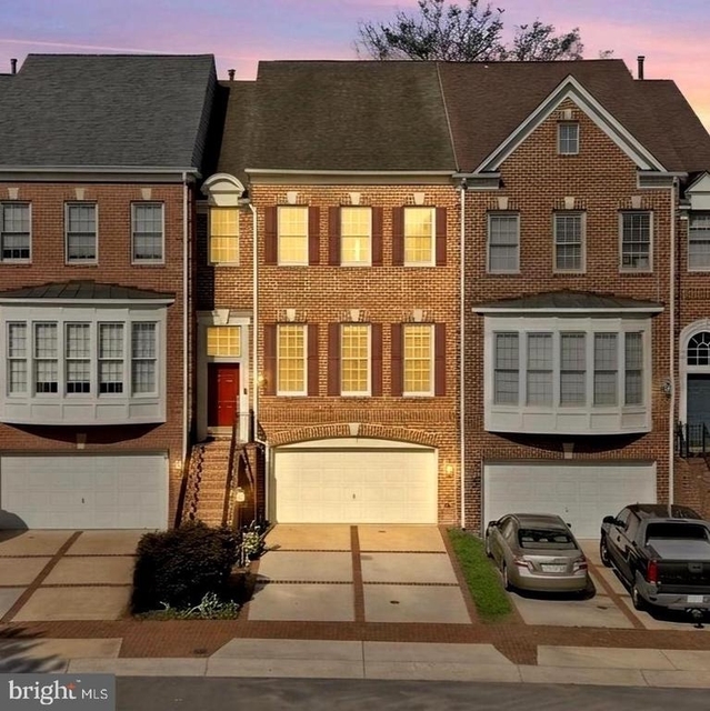 43757 Bent Creek Terrace - Photo 1
