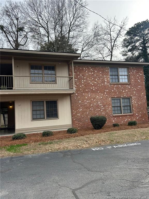 1005 N Elm Street - Photo 1