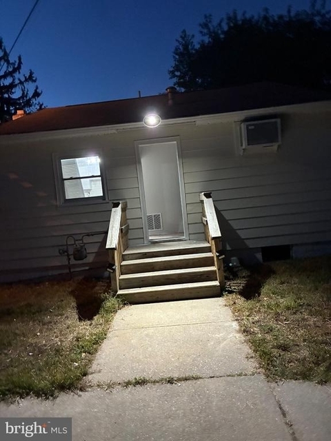 288 Colfax Street - Photo 1