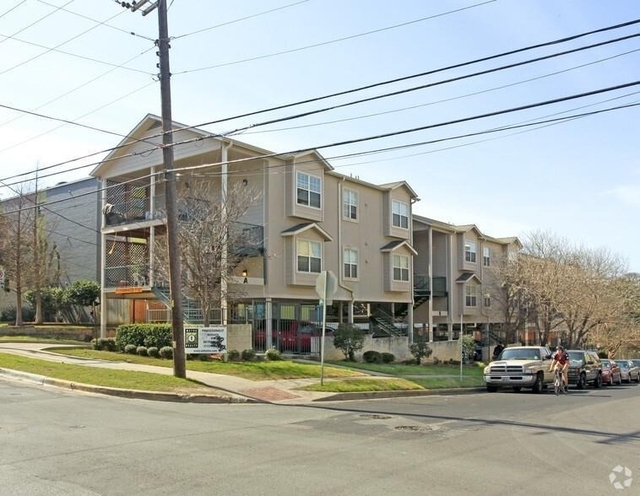 2410 Leon St - Photo 1