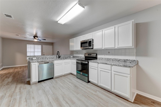 2321 Terrace Dr - Photo 1
