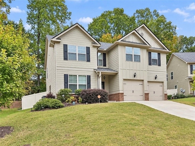 118 Village Place - Photo 1