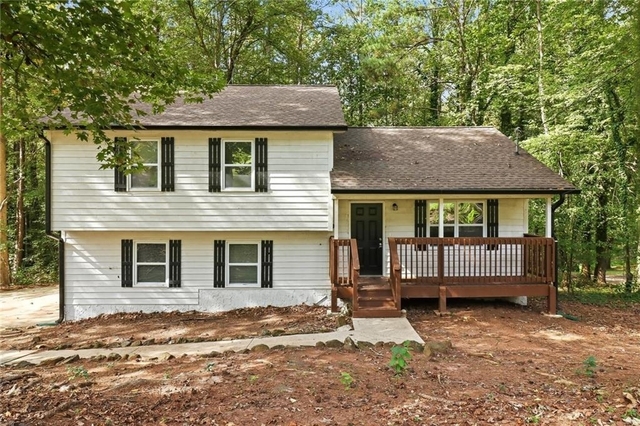 239 William Drive - Photo 1