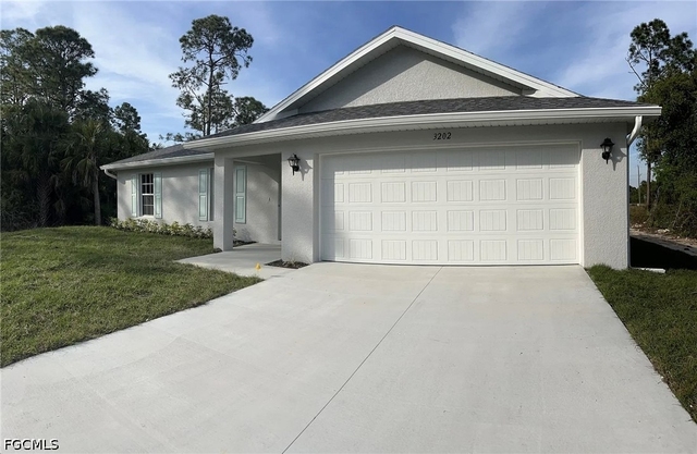 3202 49th Street W - Photo 1