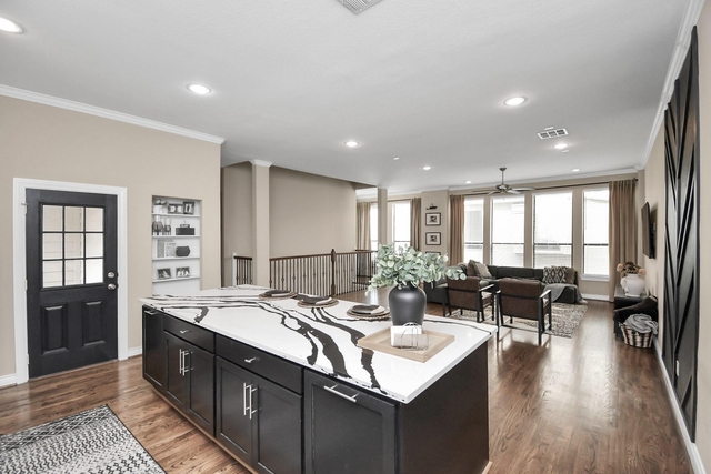 2110 Holman Street - Photo 1
