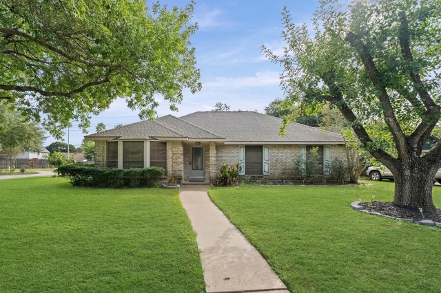6122 Fuller Street - Photo 1