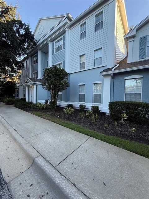7703 Heritage Crossing Way - Photo 1