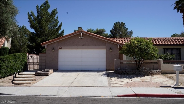 2409 Lourdes Avenue - Photo 1