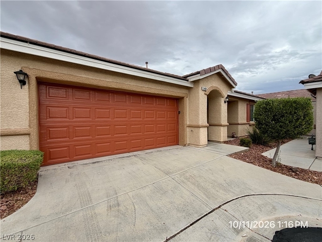 5408 Golden Barrel Avenue - Photo 1