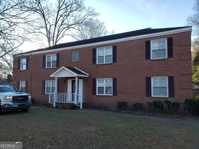 708 Highland Avenue - Photo 1